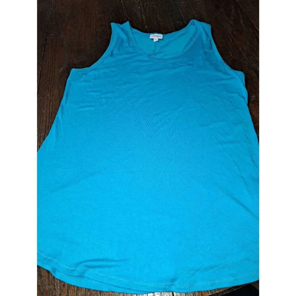 XL LuLaRoe Teal Blue Turquoise Sleeveless Tank Top Muscle Shirt Pullover